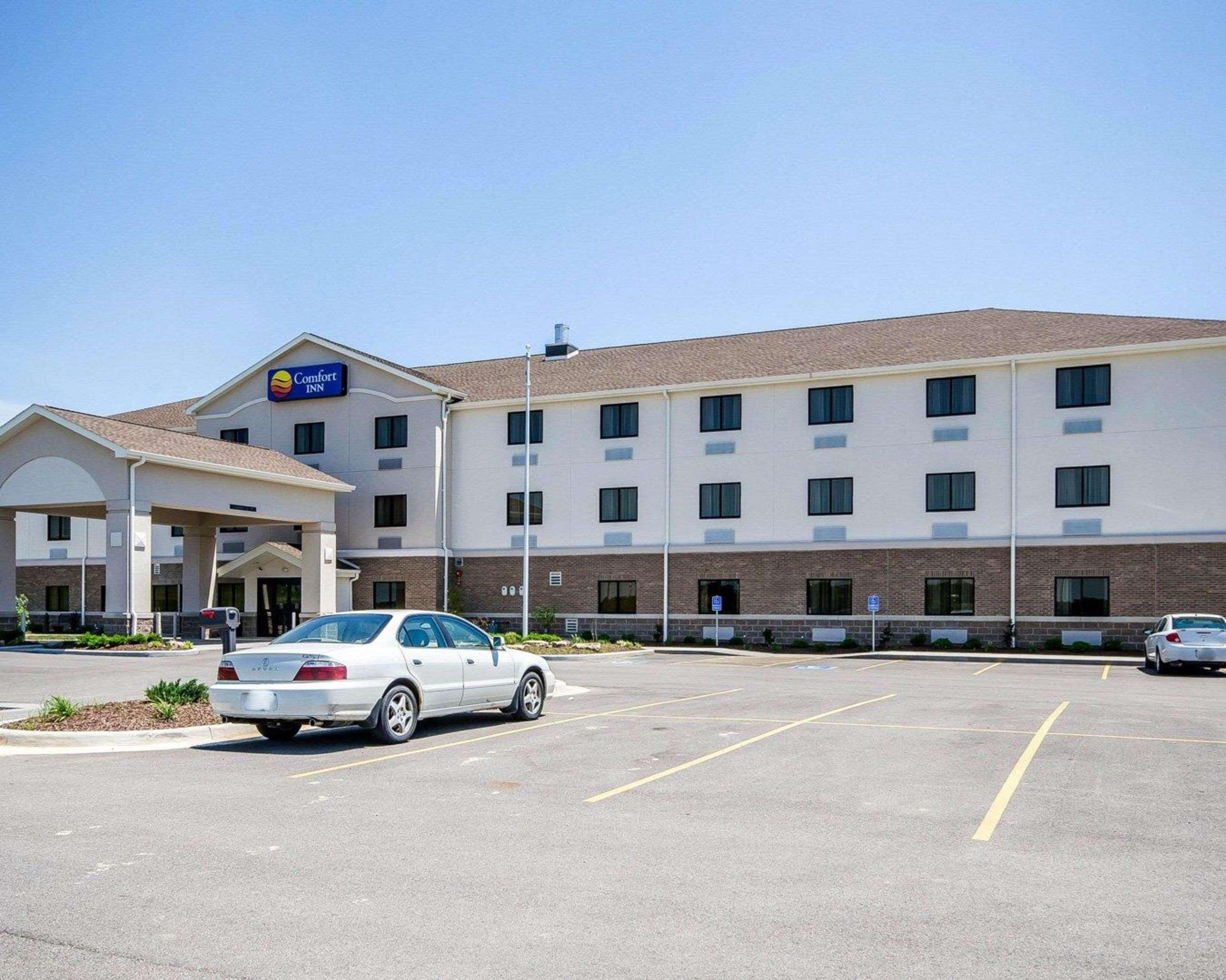 Comfort Inn Ferdinand Zewnętrze zdjęcie