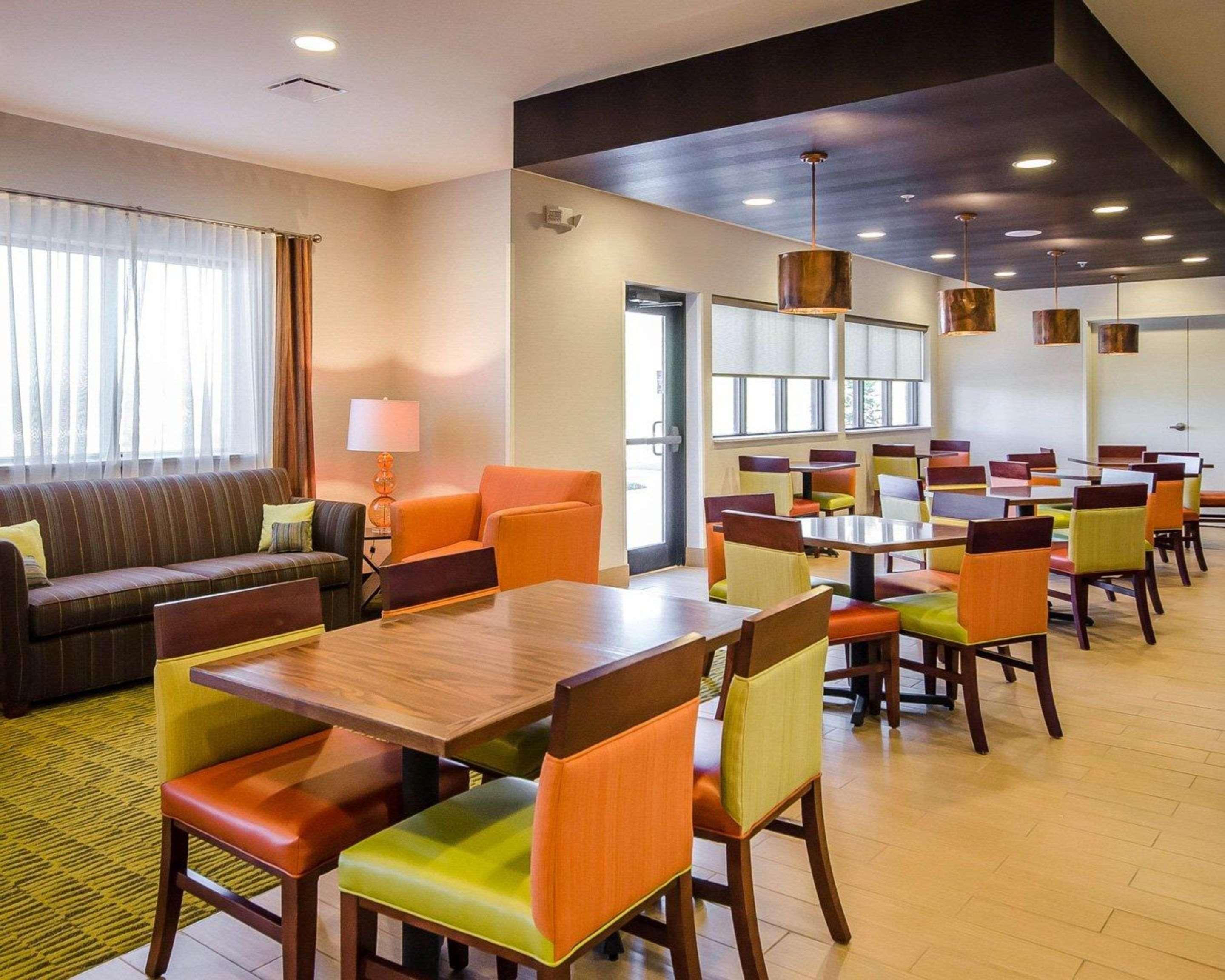 Comfort Inn Ferdinand Zewnętrze zdjęcie